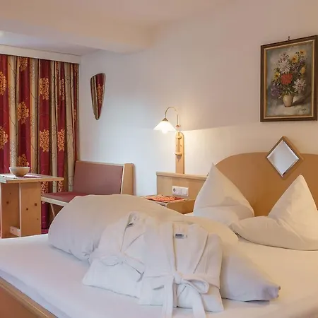 Gasthof Haus Battisti 4*